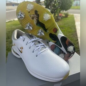 Nike Golf Shoes White Gold Men’s 7.5 New Authentic